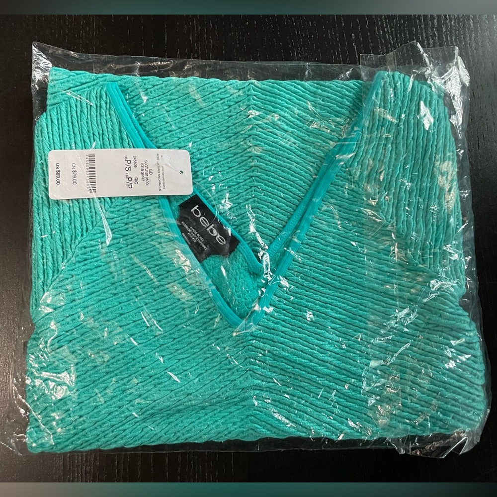 NWT $69 NWT Bebe Teal Raglan Sleeve Textured Dress Size P/S